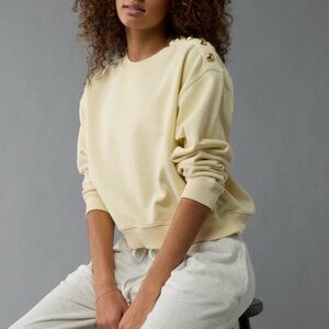 American Eagle Sidekick Shrunken Buttery Yellow Crew Neck Sweatshirt Sz M